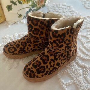 BAMBOO Leopard Print Boots